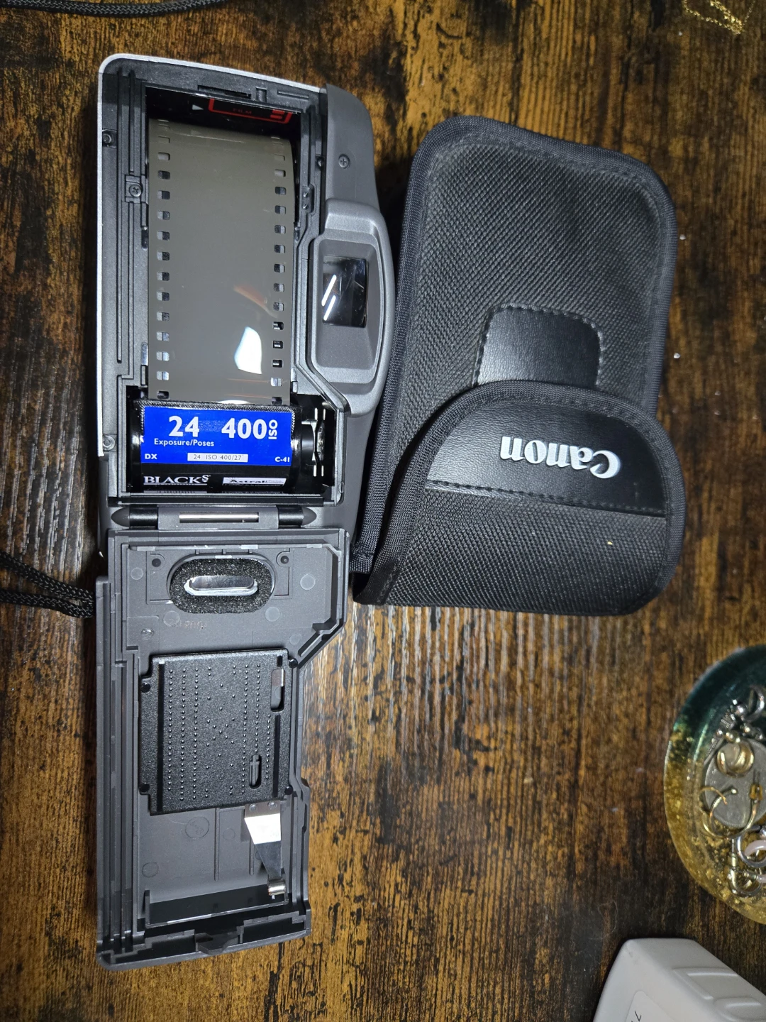Canon Sure Shot BF 35mm Film Camera - photo 2