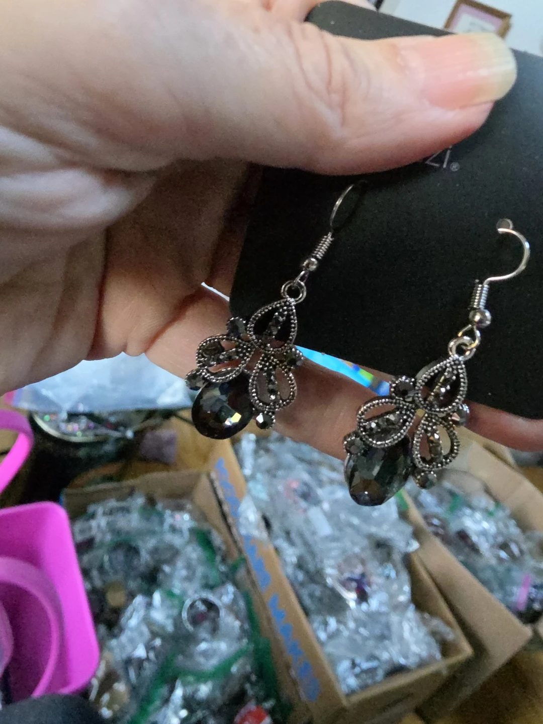 Big jewelry sale  saturday  10/24 sun 10/25 9 am to 6 pm - photo 4