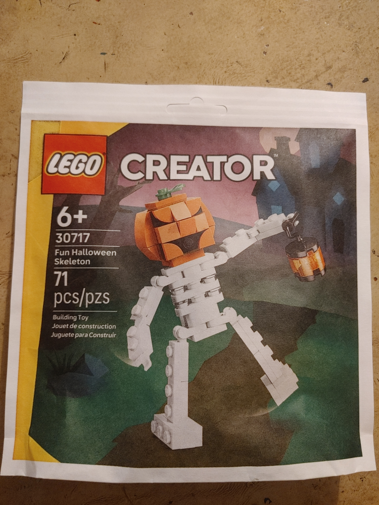 leggo halloween character