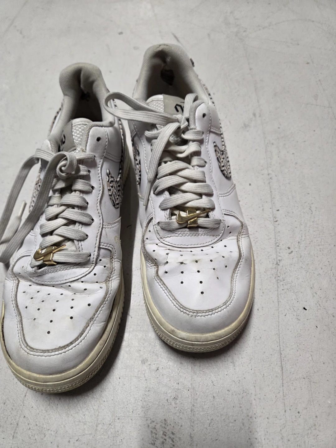 Nike Air Force 1 Sneakers