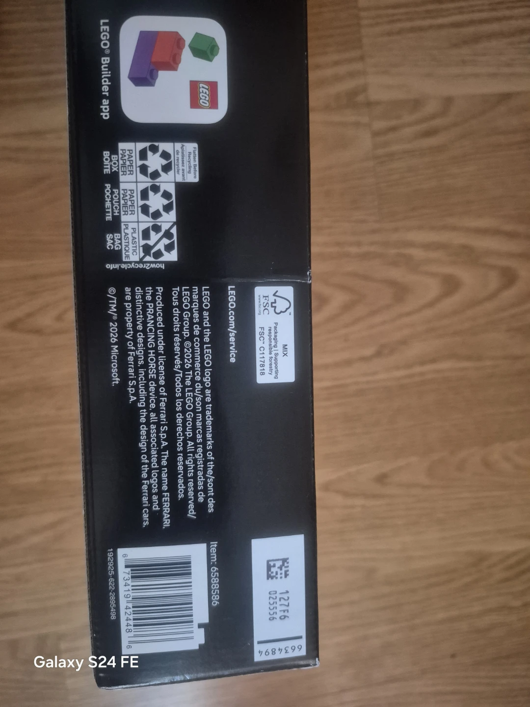 LEGO Technic Ferrari 488 Pista 42235 - photo 3