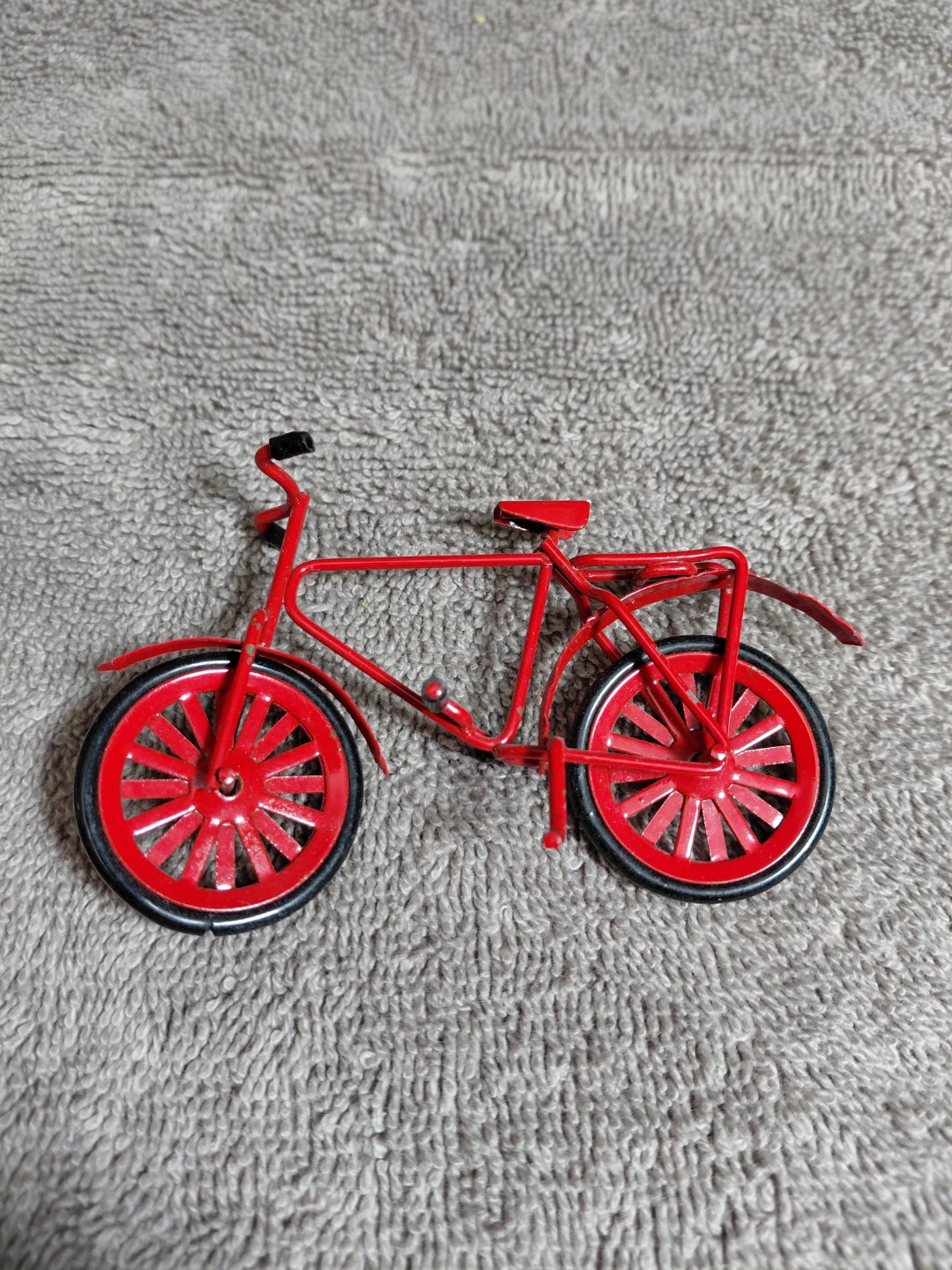 Decorative Red Metal Bicycle Model - photo 2