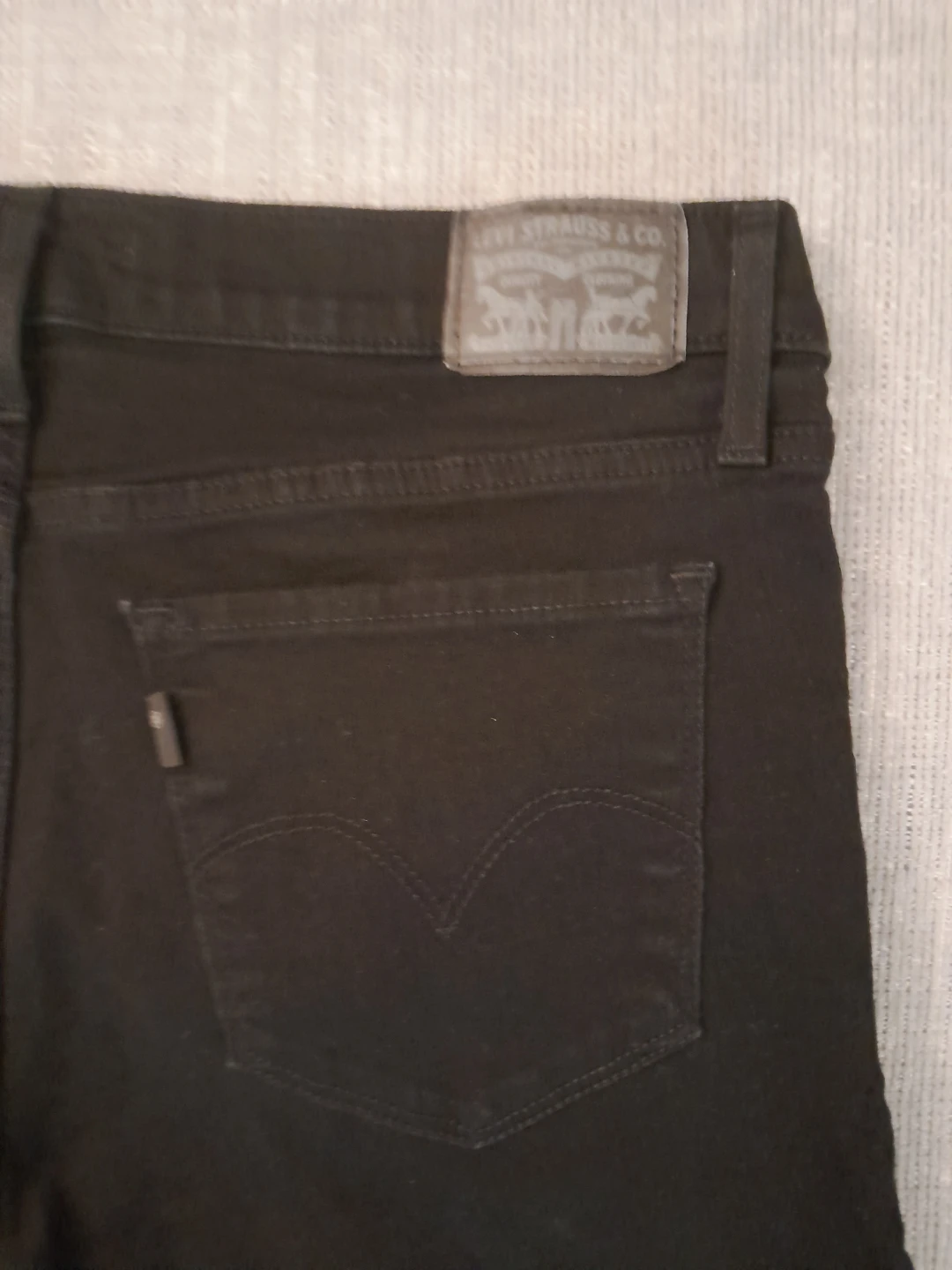 Levi's Shaping Straight Jeans - Black - Size 31 - photo 2