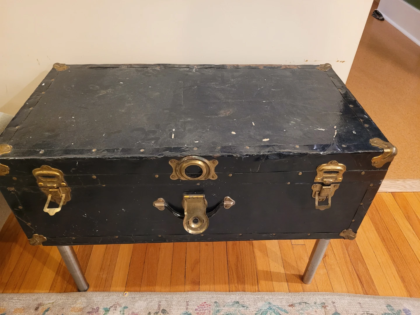 Vintage marine blue travel trunk - photo 2