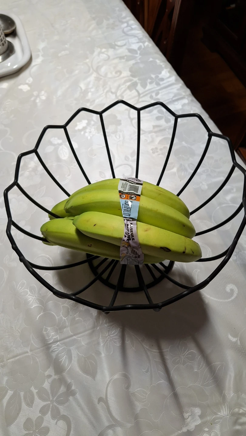 Black wire metal fruit bowl - photo 3
