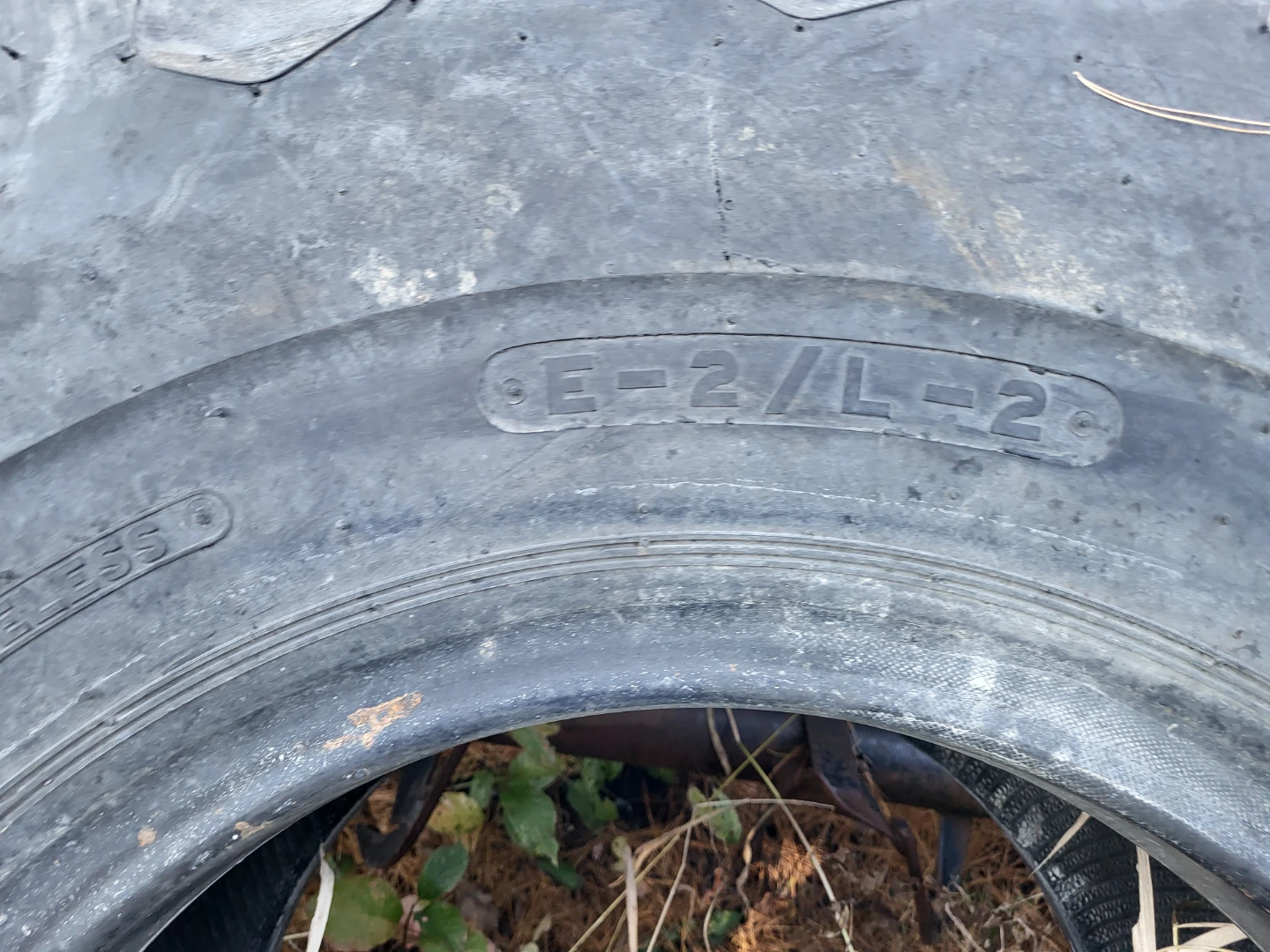 Firestone Super Ground Grip Tire 20.5-25 - photo 3