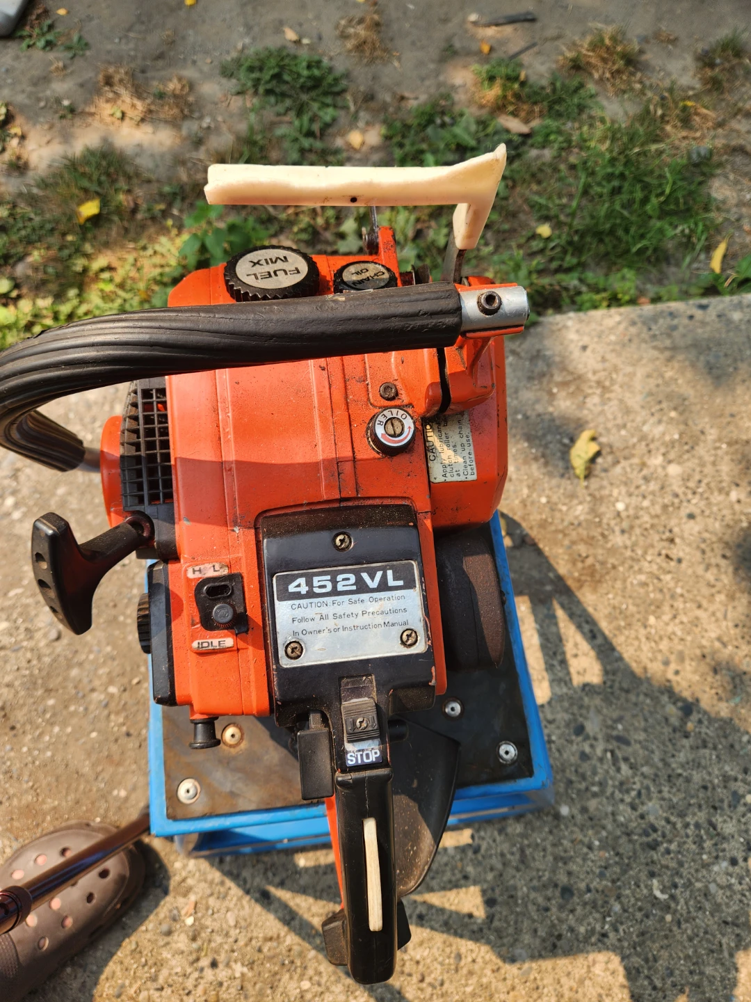 Echo 452VL Chainsaw - photo 5
