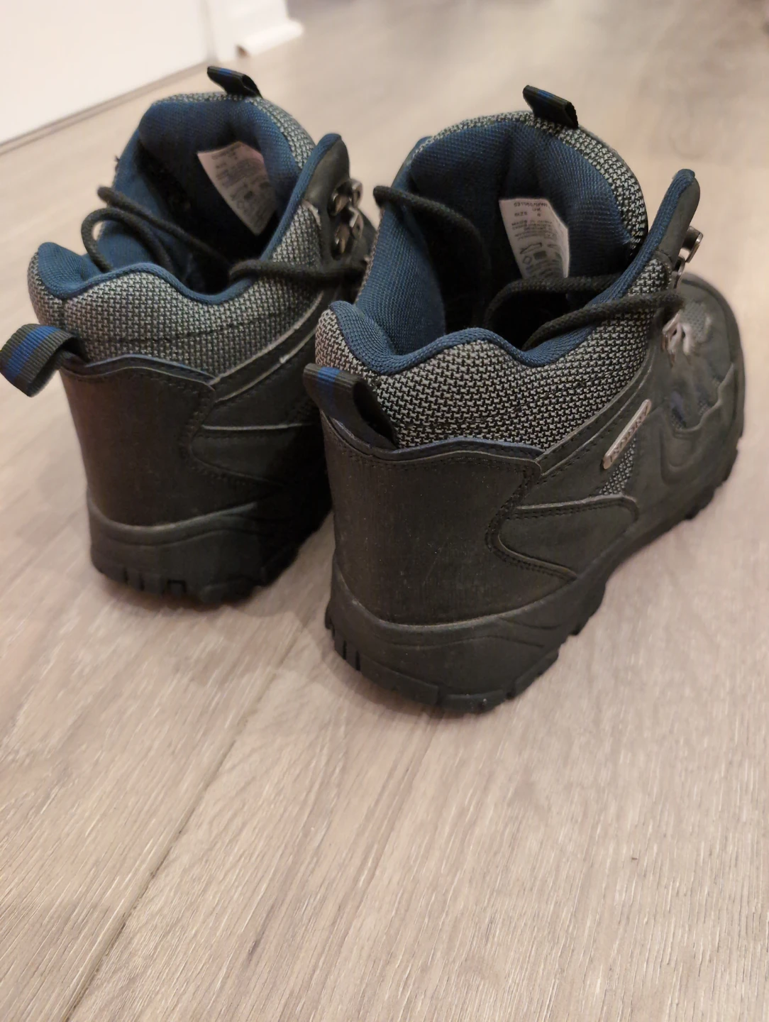 Mountain Warehouse IsoDry Hiking Boots - photo 2