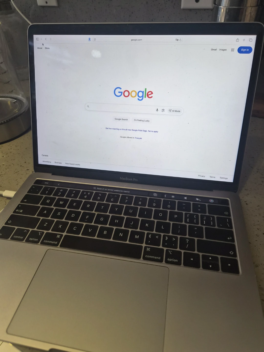 Apple MacBook Pro (2018) 13 inch - photo 2