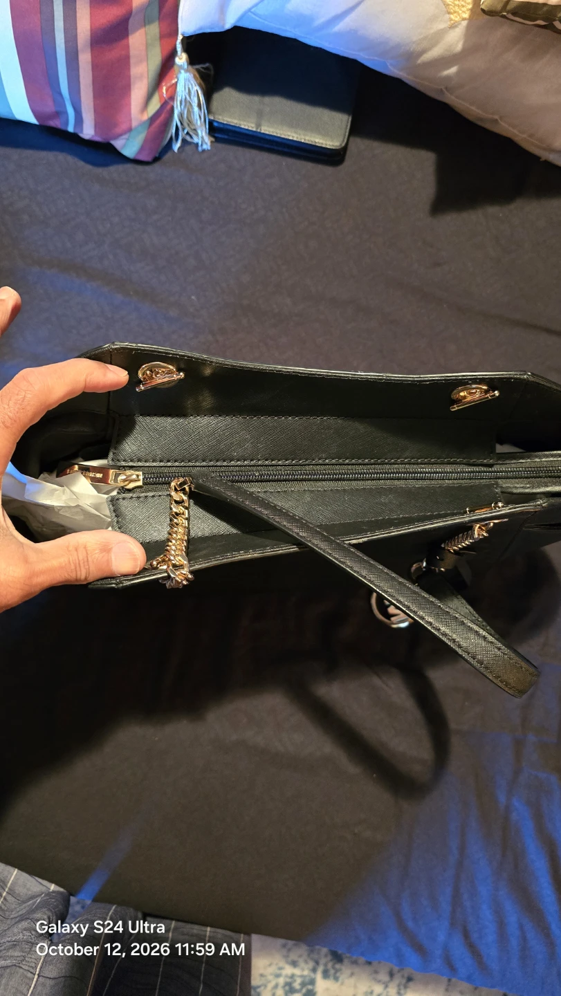 Michael Kors Black Tote Bag - photo 3