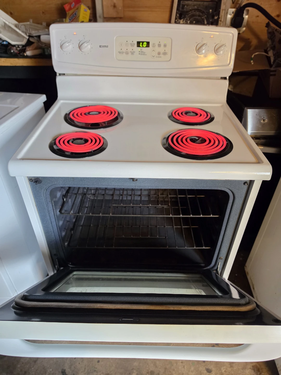 Delivery Available - Kenmore 30" White Electric Range