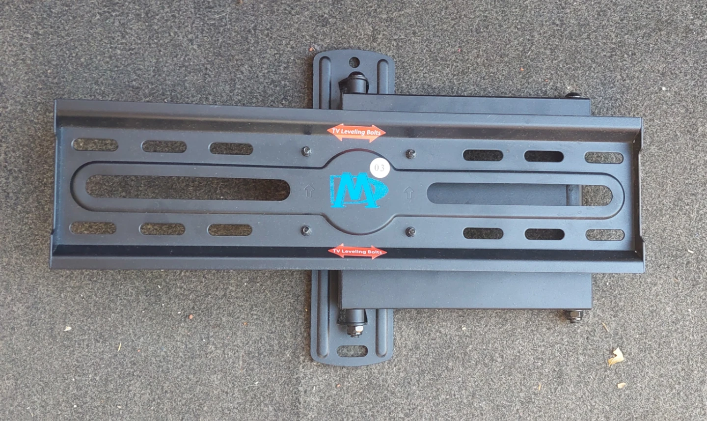 Articulating Wall Mount TV Bracket