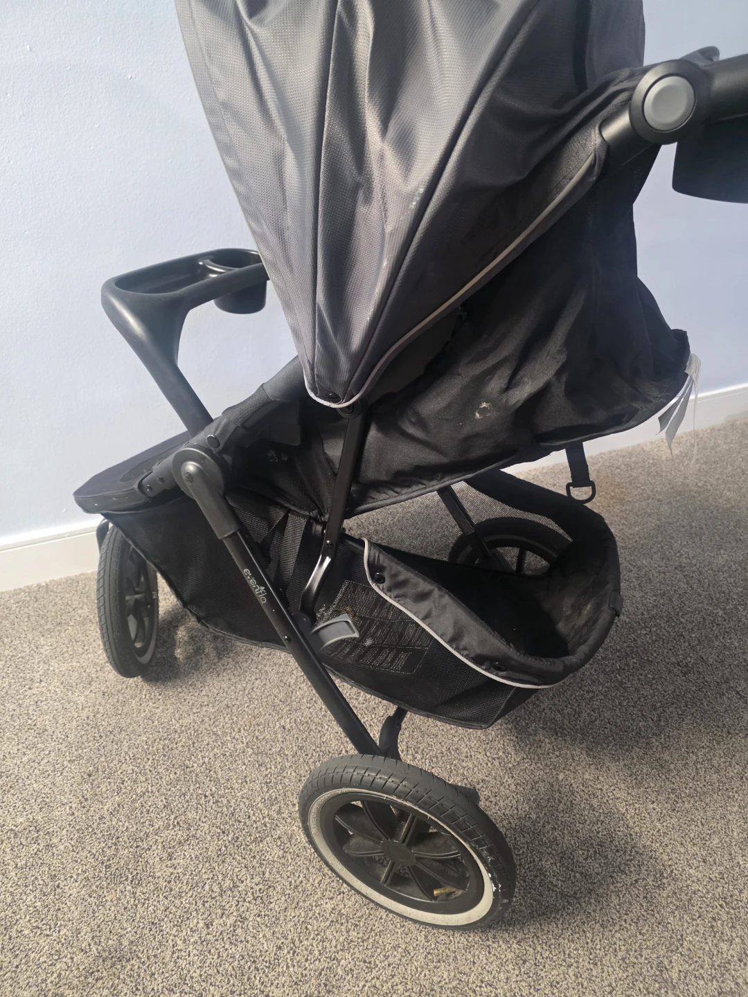 Evenflo Jogging Stroller - Black - photo 3