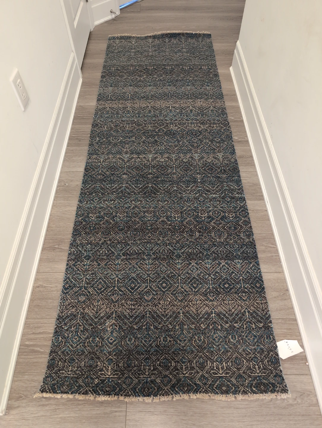 Genuine Hand Knotted Oriental Runner Rug