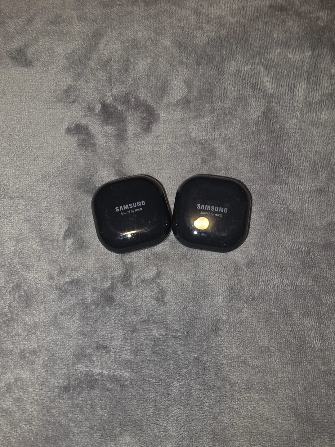 Samsung Galaxy Buds Live Cases