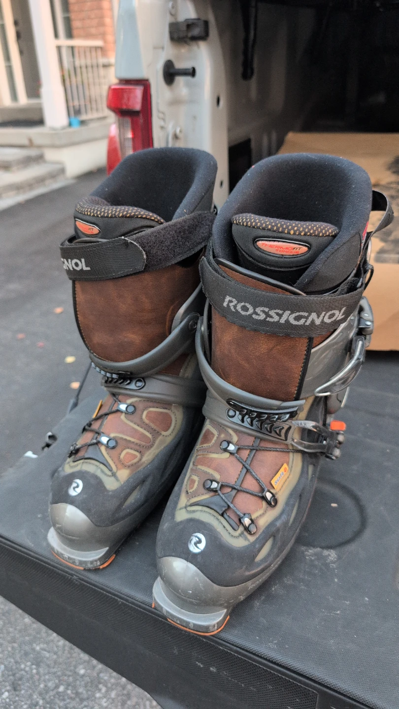 Rossignol Ski Boots