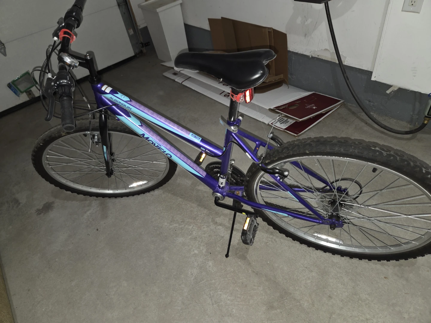 Movelo Algonquin 26-inch Mountain Bike