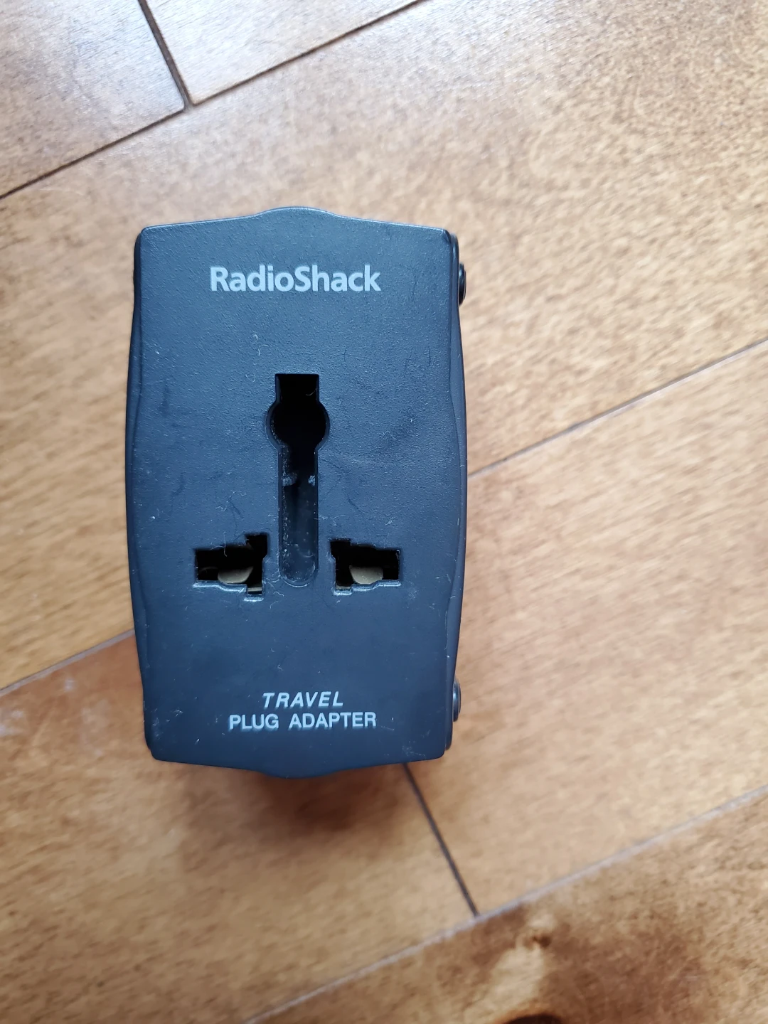 RadioShack Universal Travel Plug Adapter