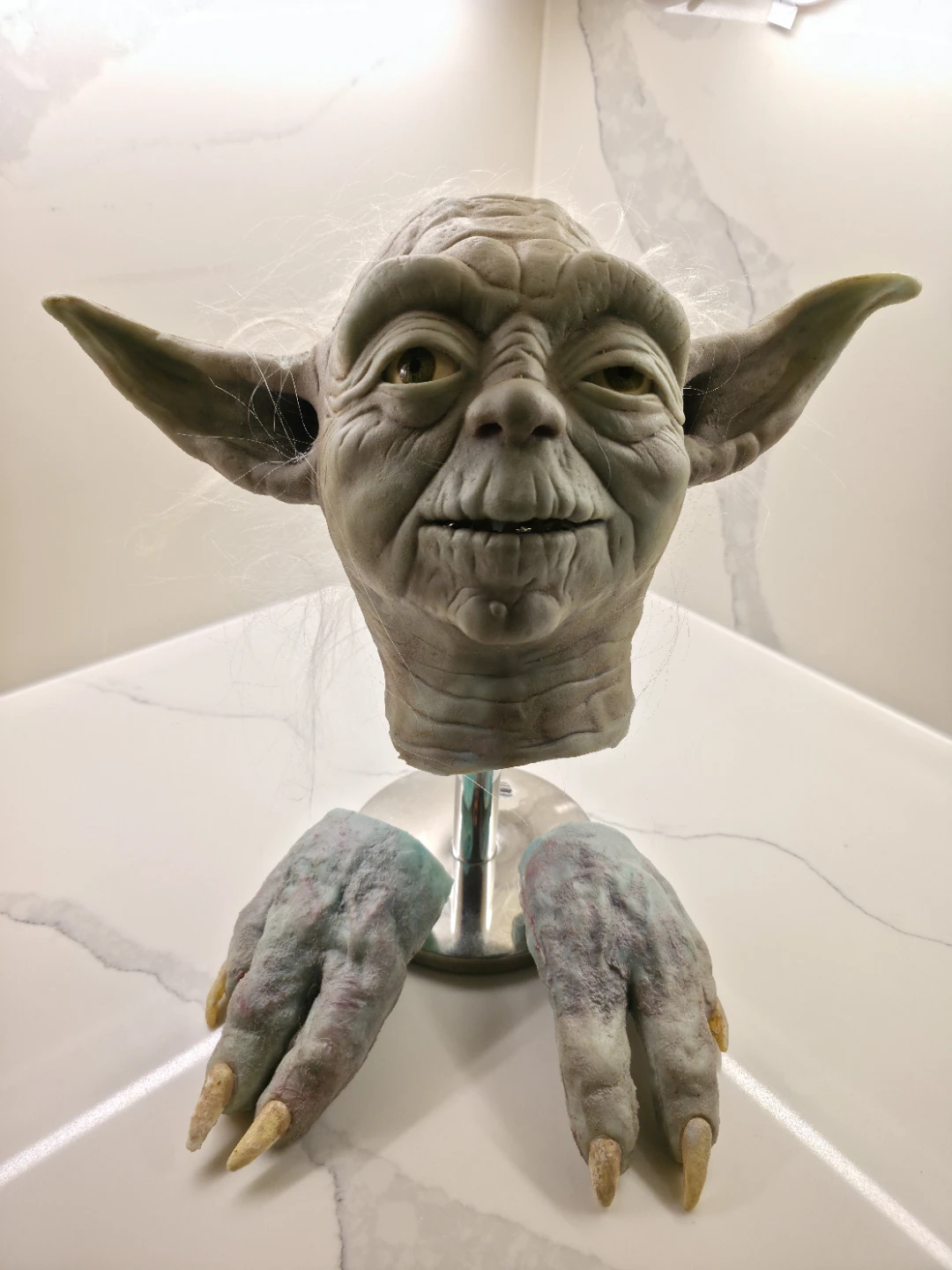 SILICONE YODA PUPPET HEAD AND HANDS STAR WARS HALLOWEEN