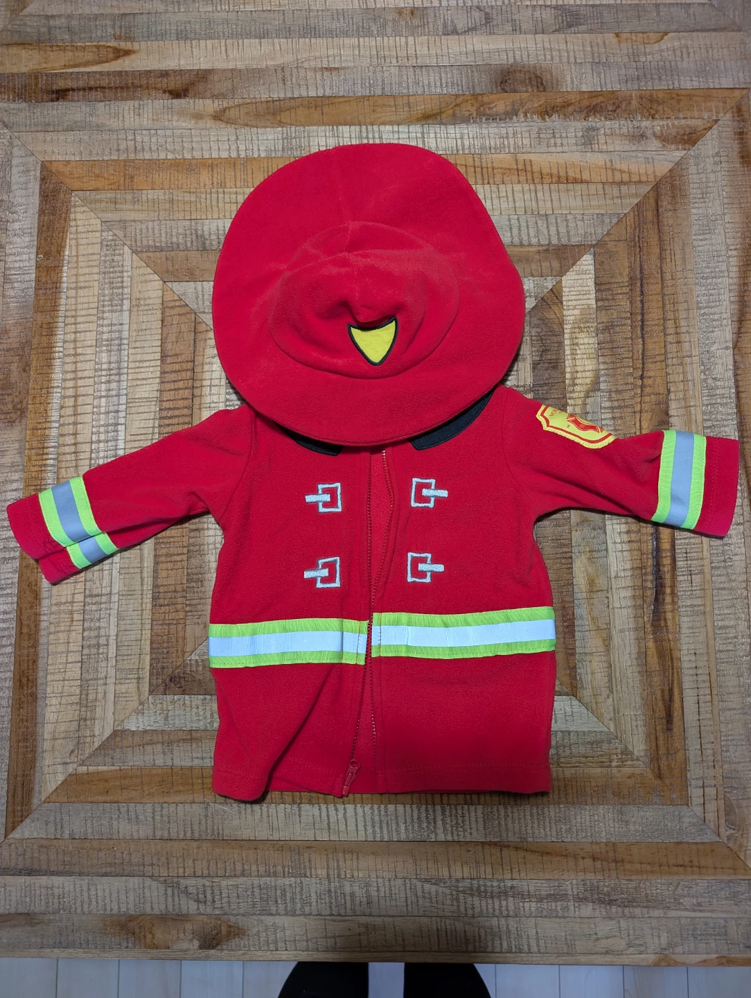 Firefighter costume - 3-6 month - photo 2