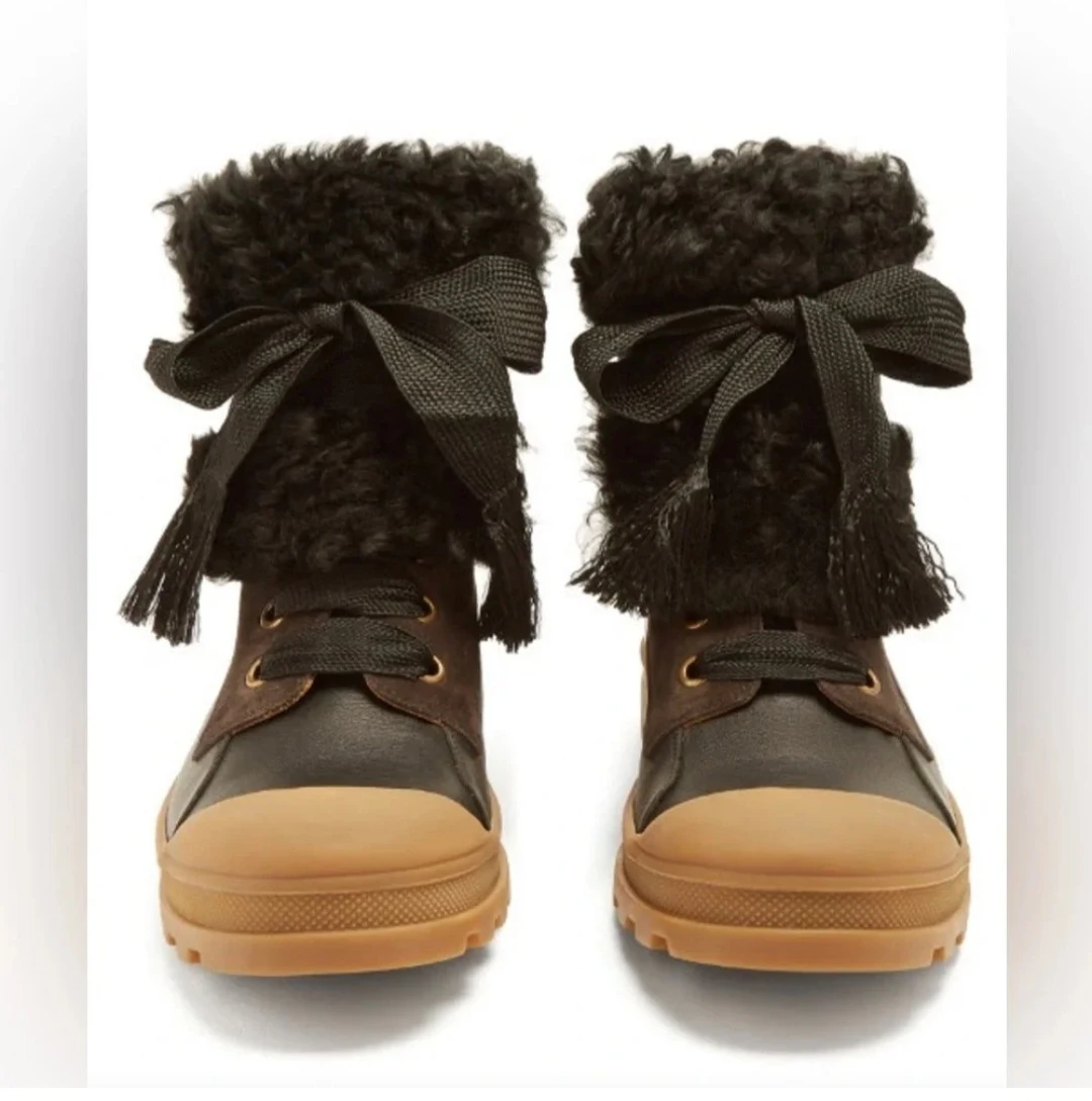 Chloé  leather boots