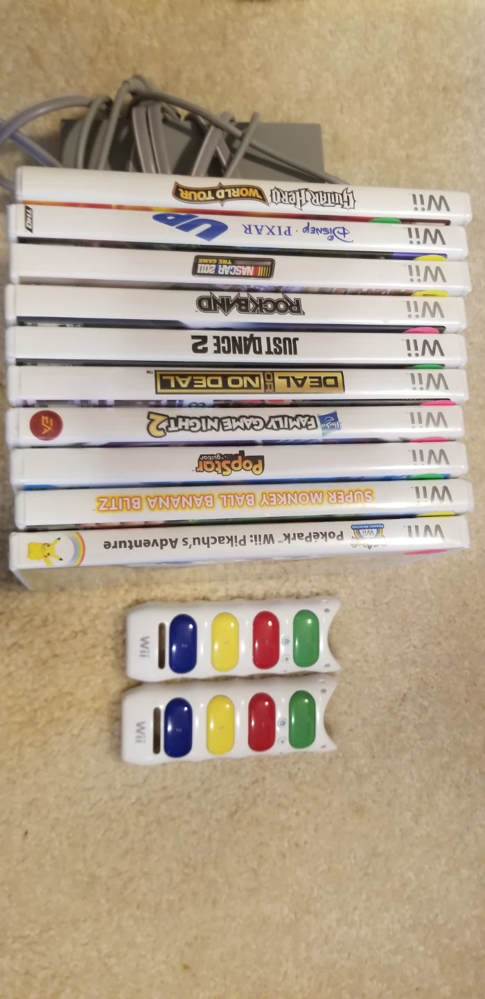 Nintendo Wii Console Bundle with 9 Games - photo 2