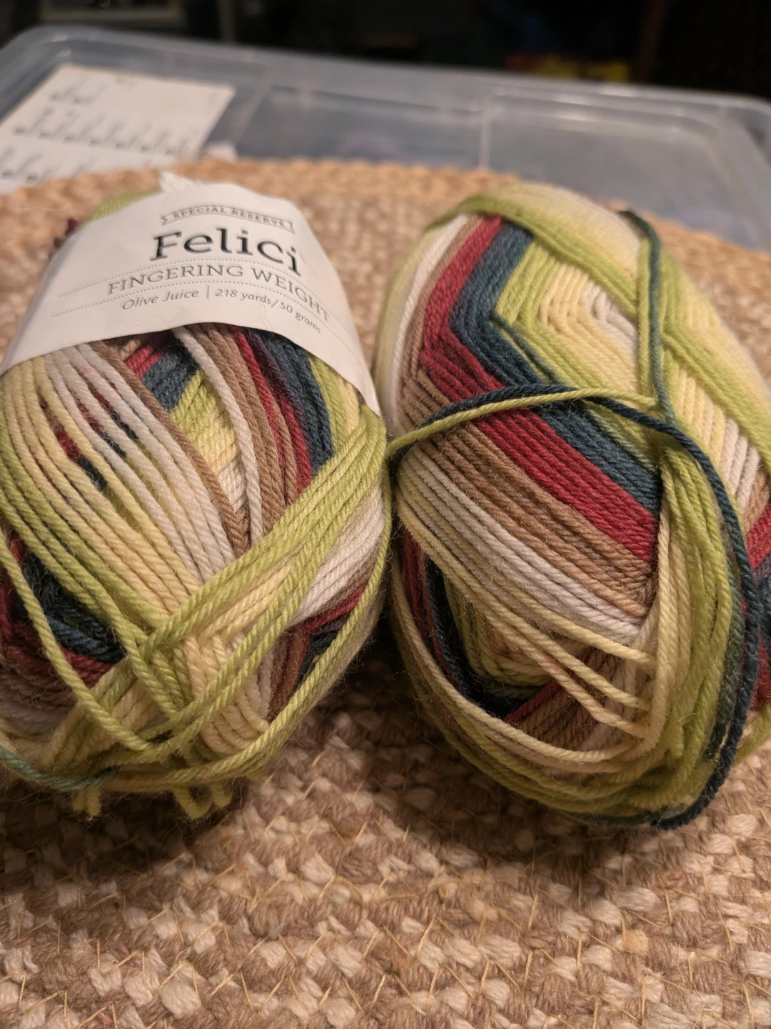 2 Skeins of Felici Special Reserve Yarn - Olive Juice - photo 4