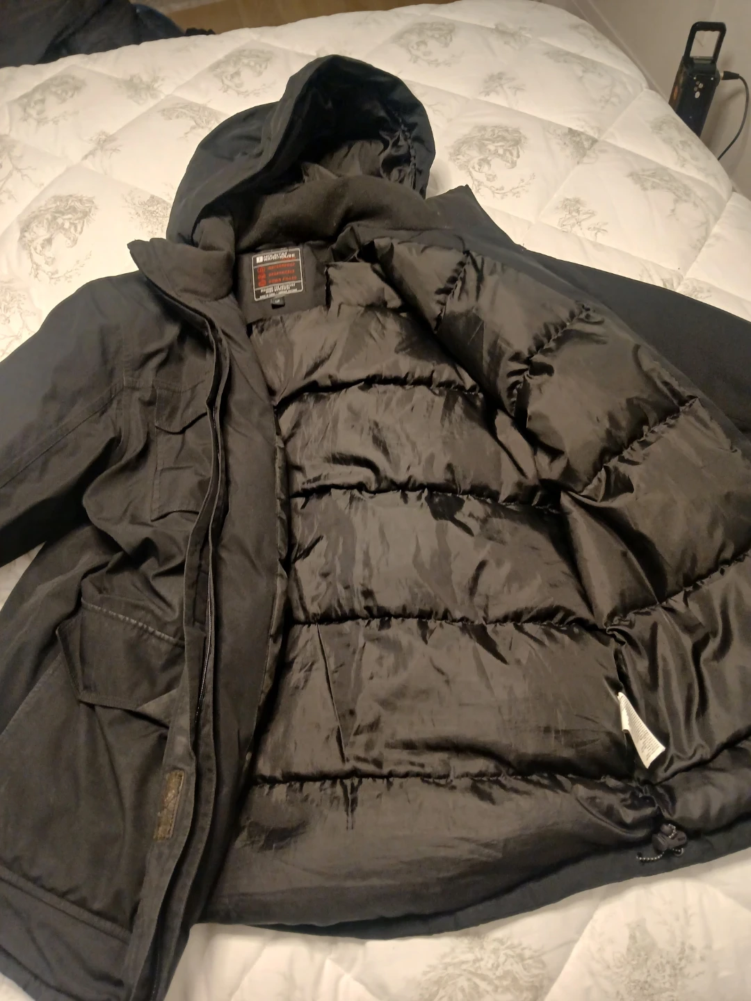 Men's Mountain Warehouse Down Filled Winter Jacket Black Large - photo 5