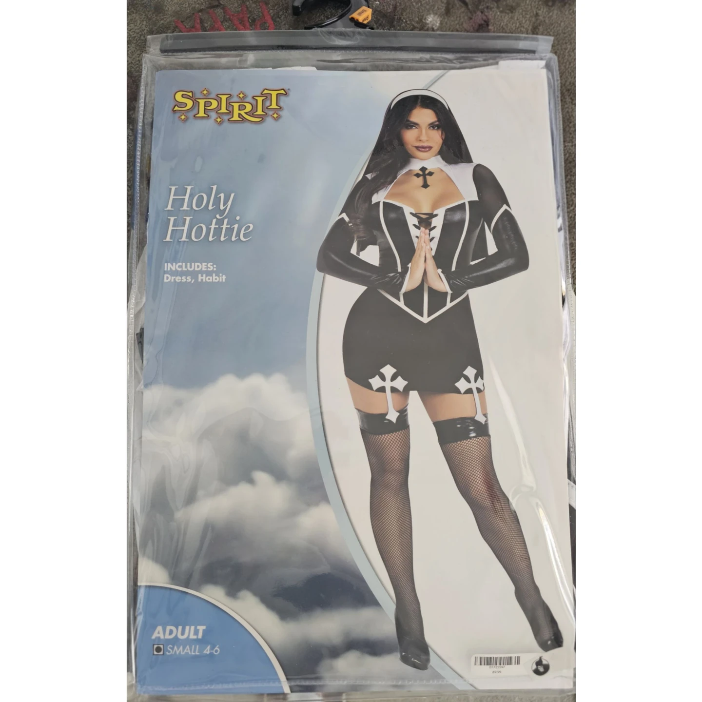✨BNWT Spirit Halloween "Holy Hottie" Costume-Adult Small (4-6) ✨