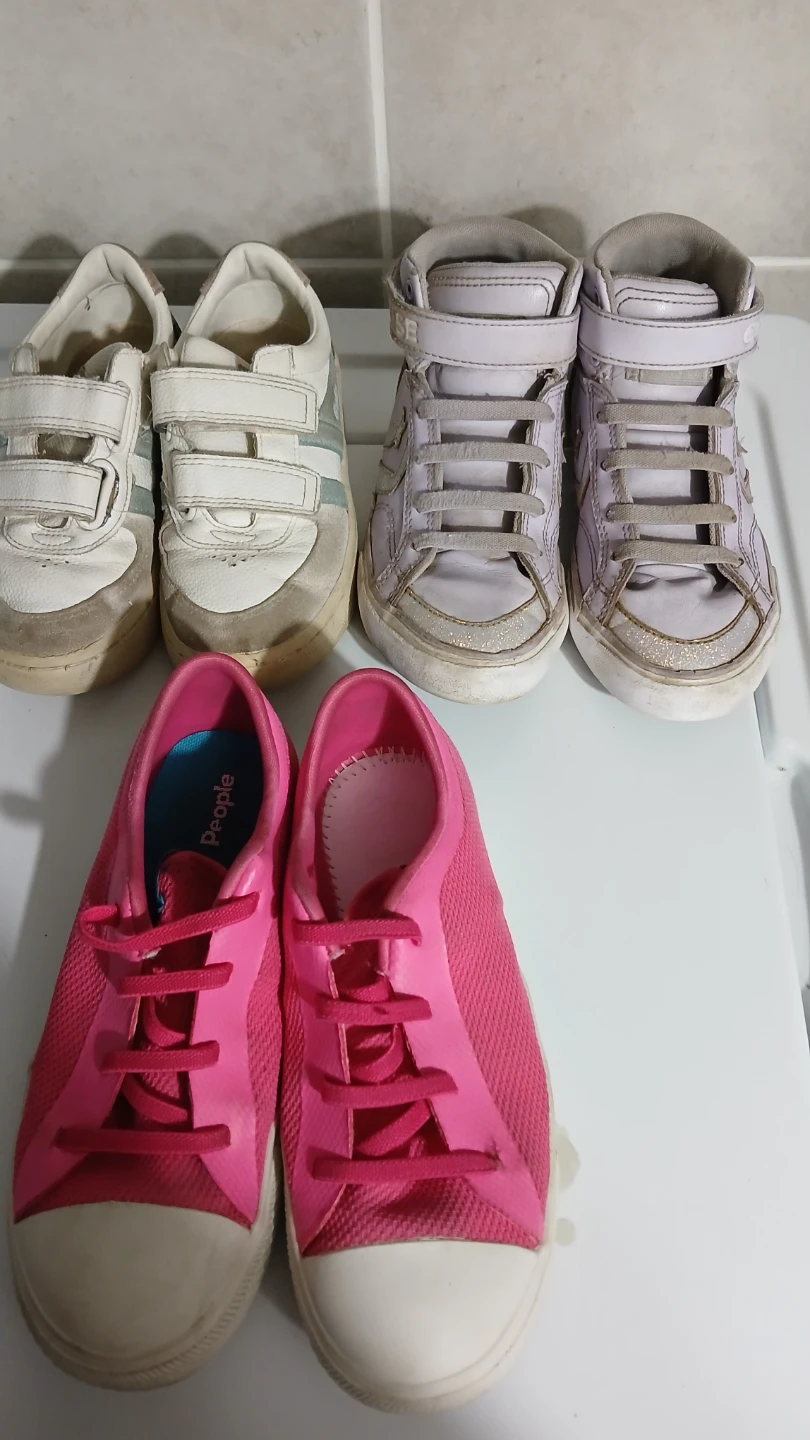 3 pairs of girl's sneakers for  $5.00