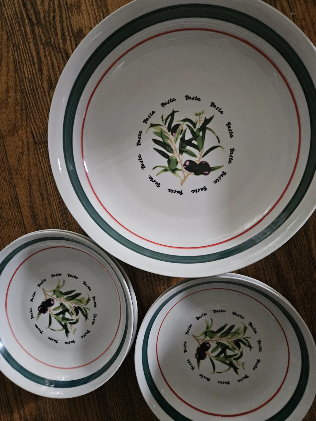 Olive Pattern Pasta Serving Set