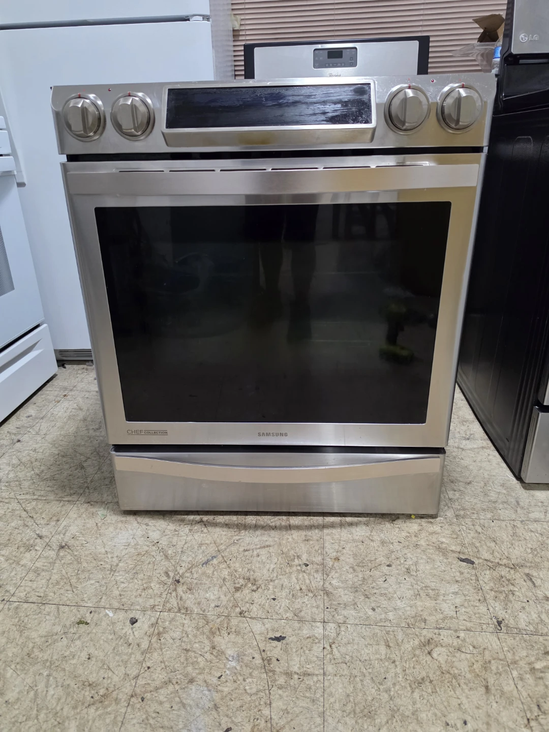 Samsung Chef Collection Electric Slide-in Range