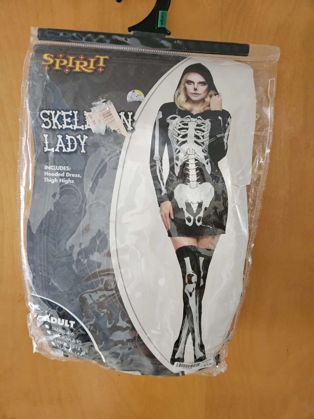 Halloween  costumes  and clothes - photo 5