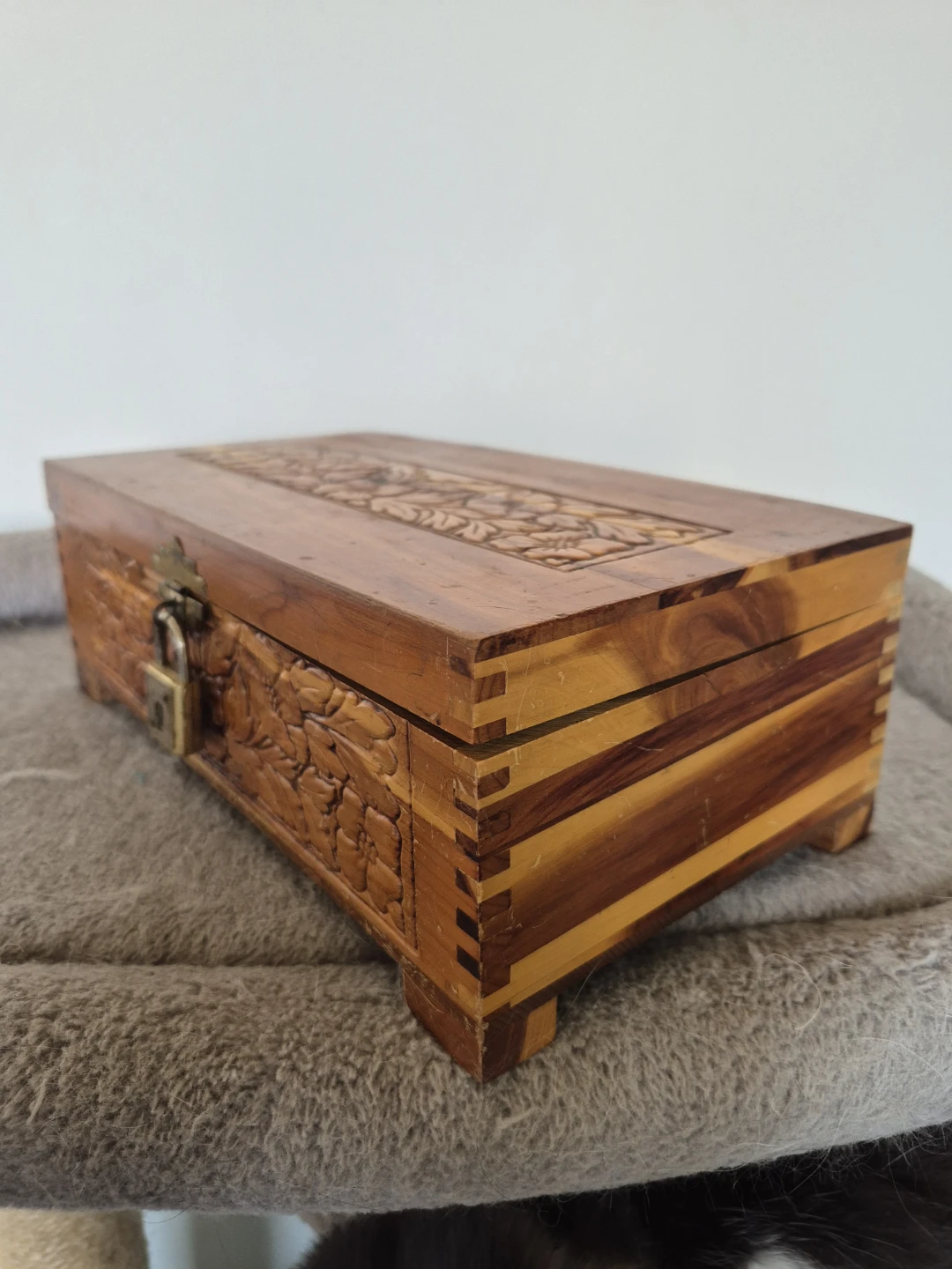 Carved Wooden Keepsake Box - photo 3