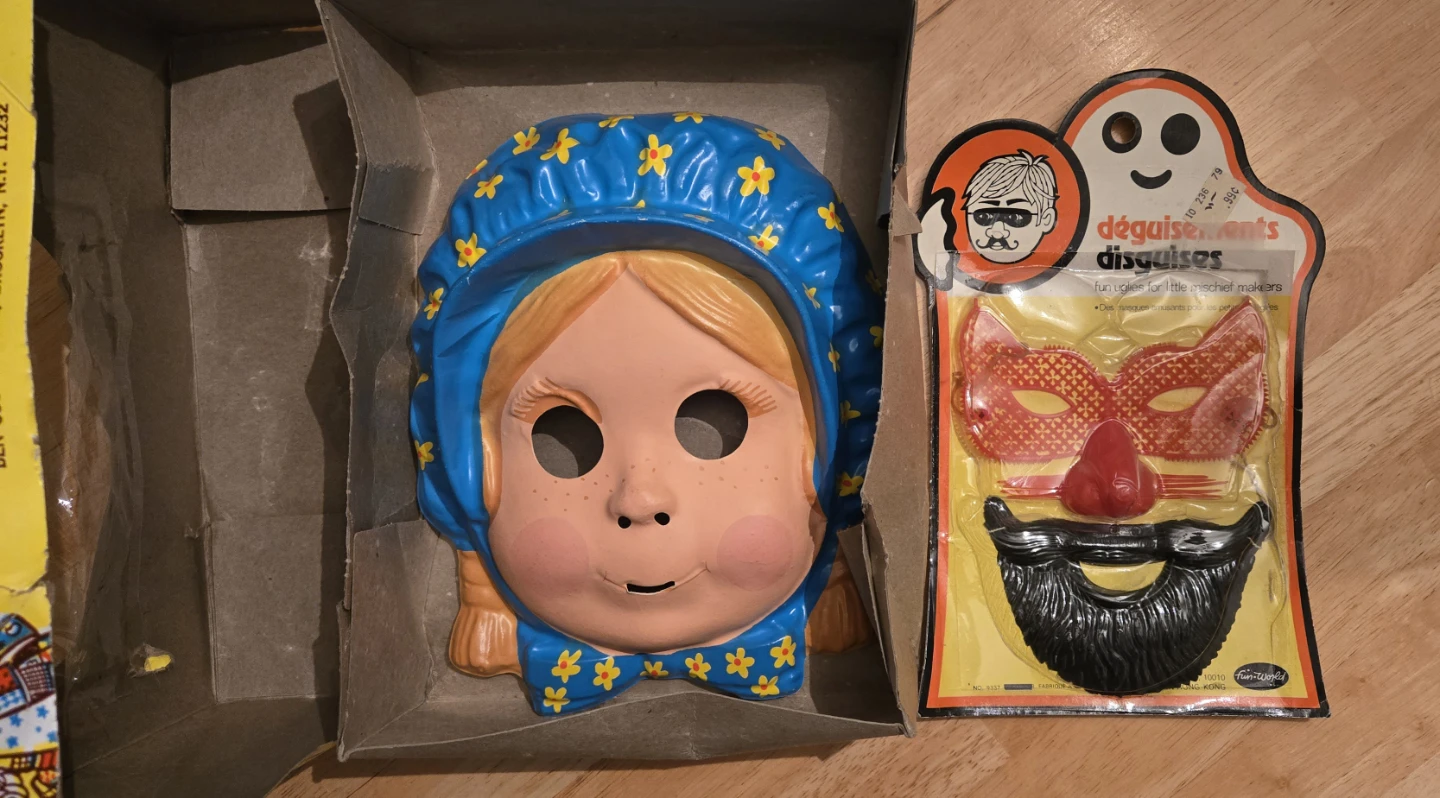 Vintage Kid's Halloween Masks 🎃 - photo 2