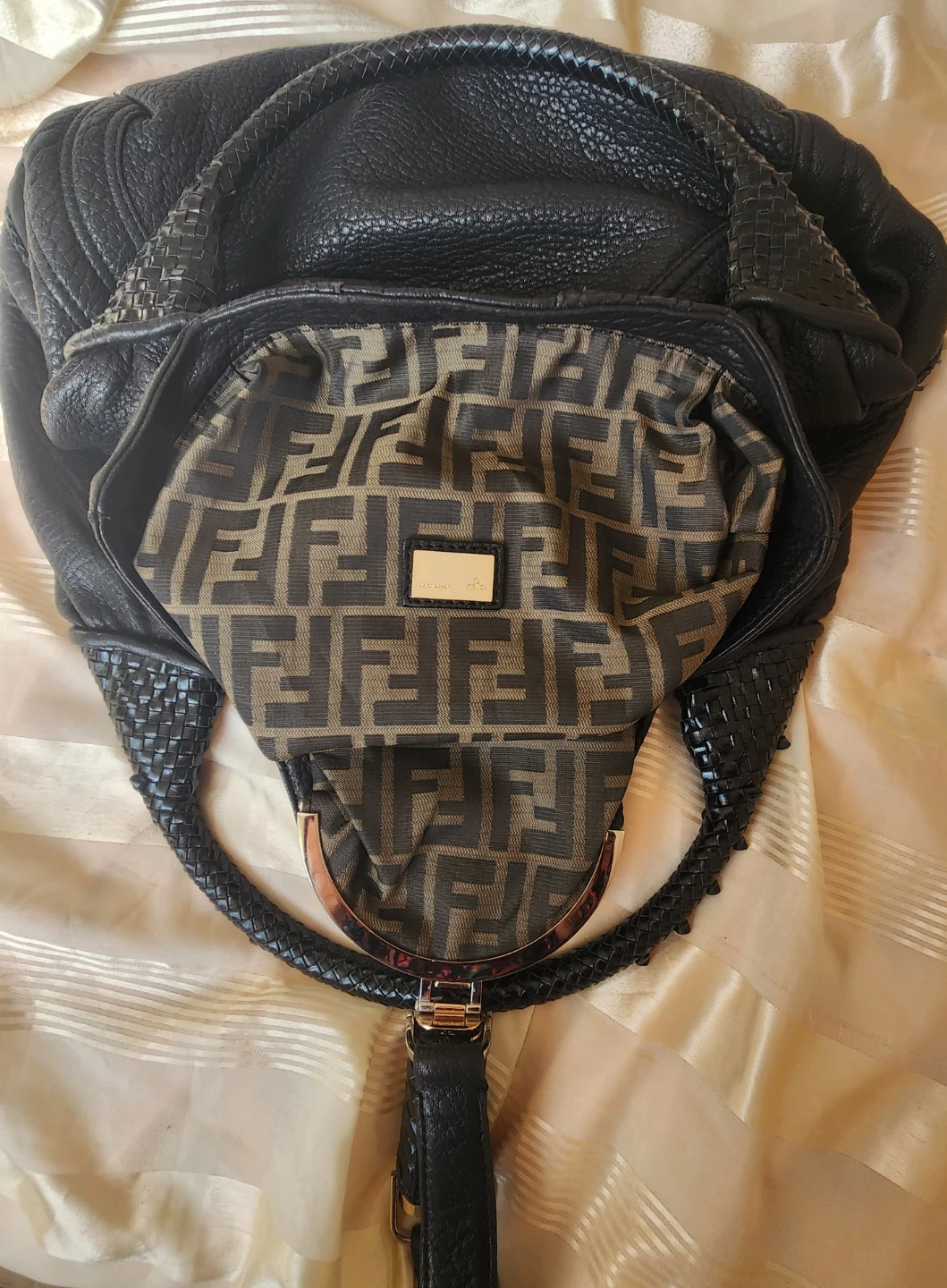 Fendi Black Leather Hobo Bag - photo 5