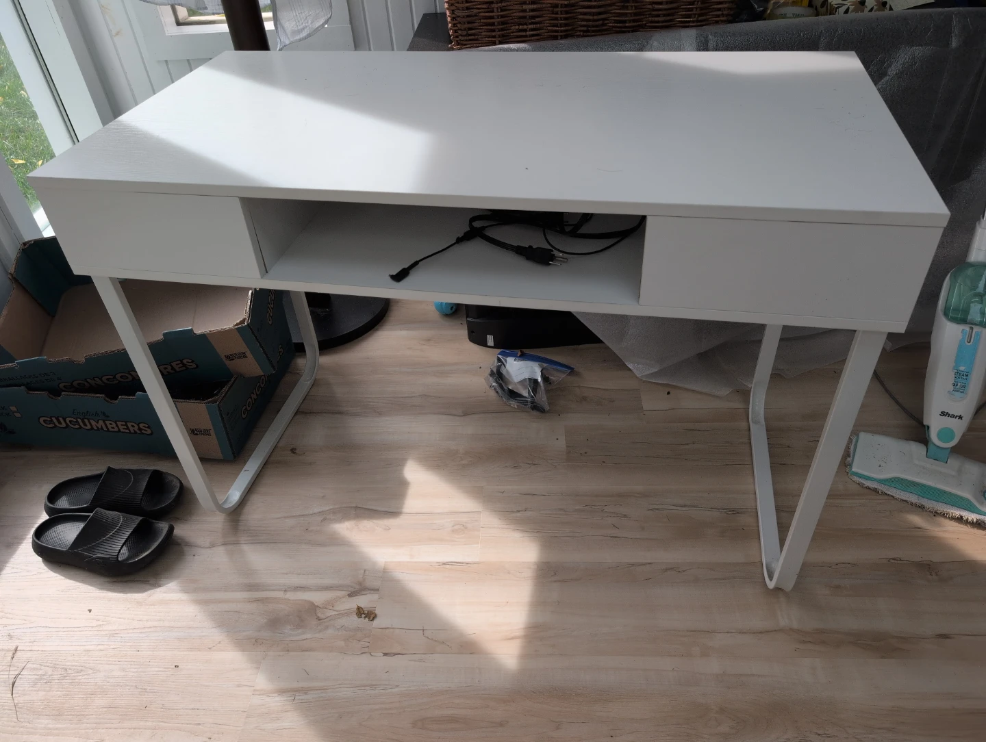 White Minimalist Desk - photo 2