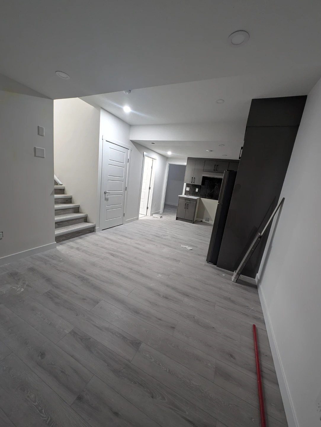 New 3-Bedroom Basement Suite - photo 4