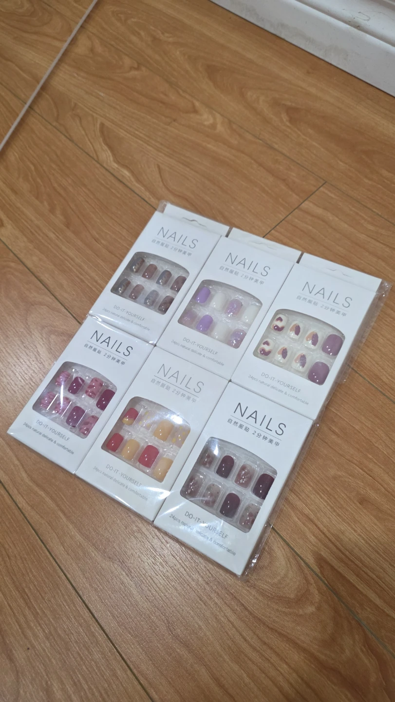 Set of 12 Press-On Nail Kits - photo 4