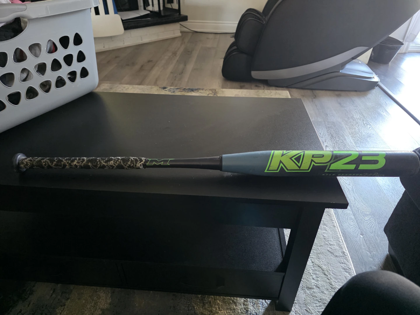 Kyle Pearson softball bat