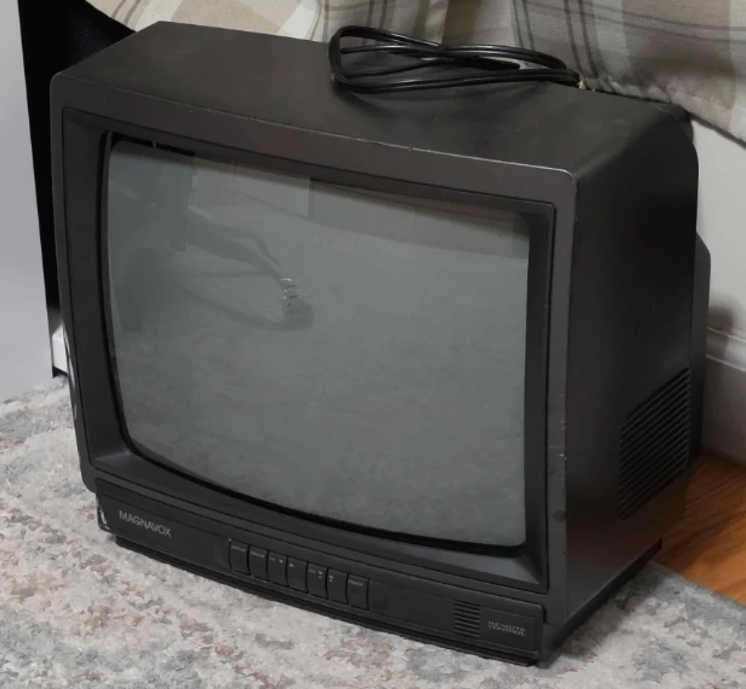 Magnavox CRT Television