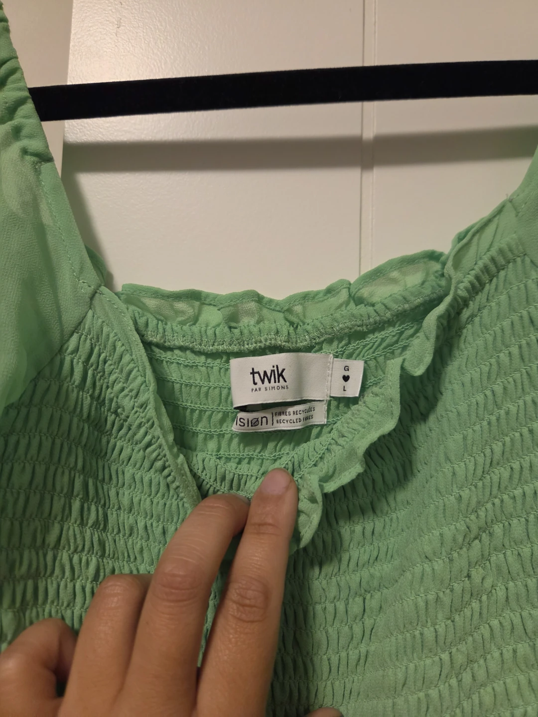 Light green long-sleeve dress - photo 2