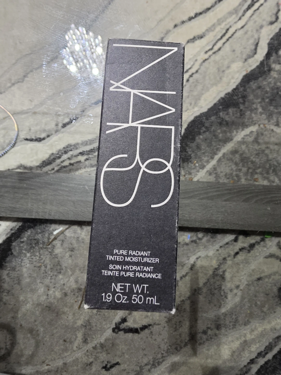 NARS Pure Radiant Tinted Moisturizer - Medium 2 Annapurna