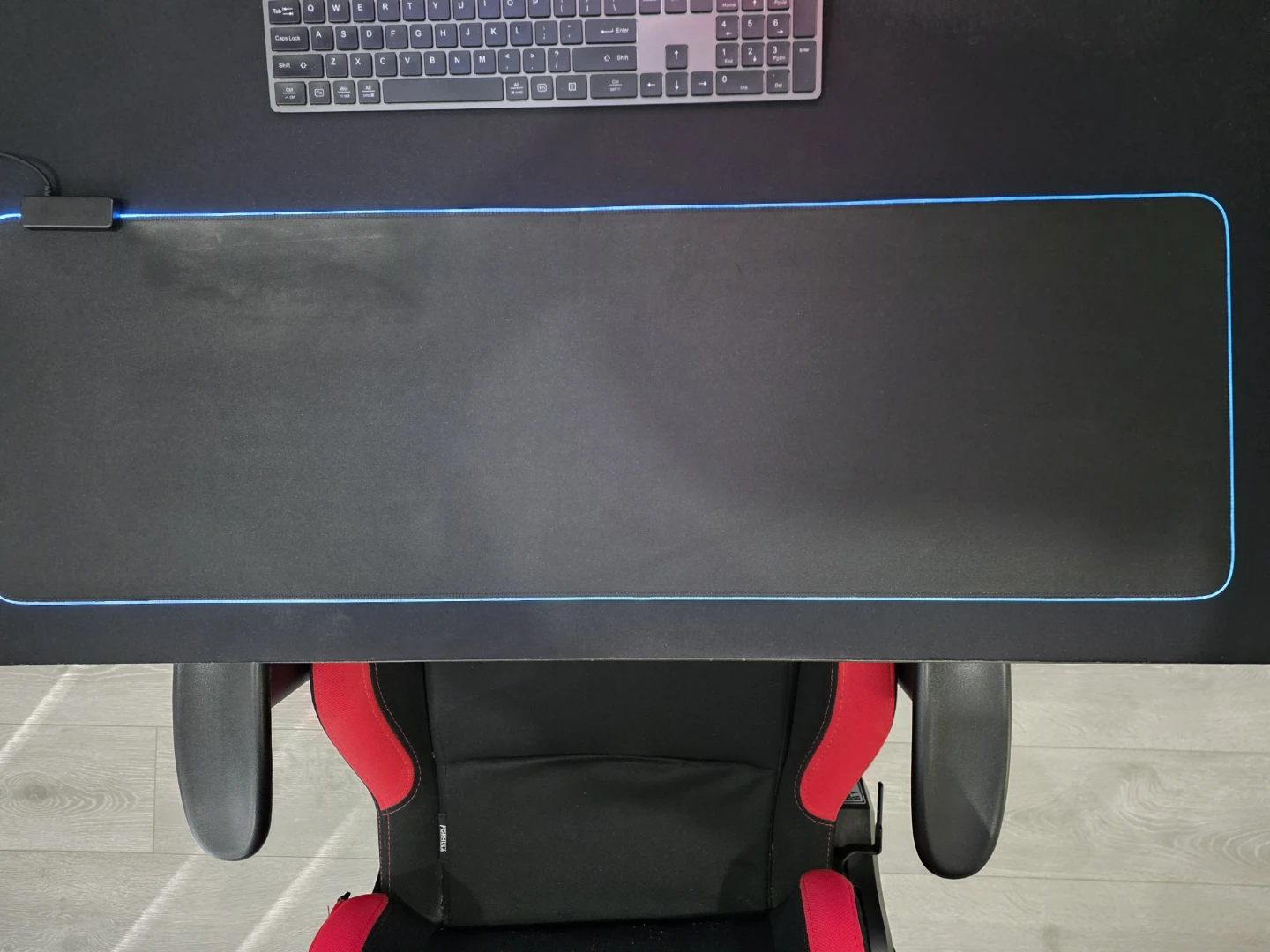 Razer Goliathus Chroma Extended Gaming Mouse Pad (RGB lighting) - photo 5