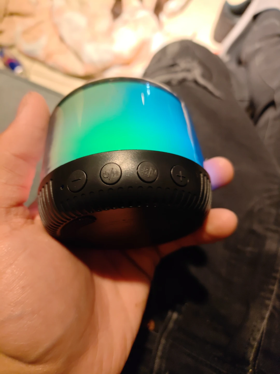 iHome iBT64B.FXv24 Bluetooth Speaker - photo 2
