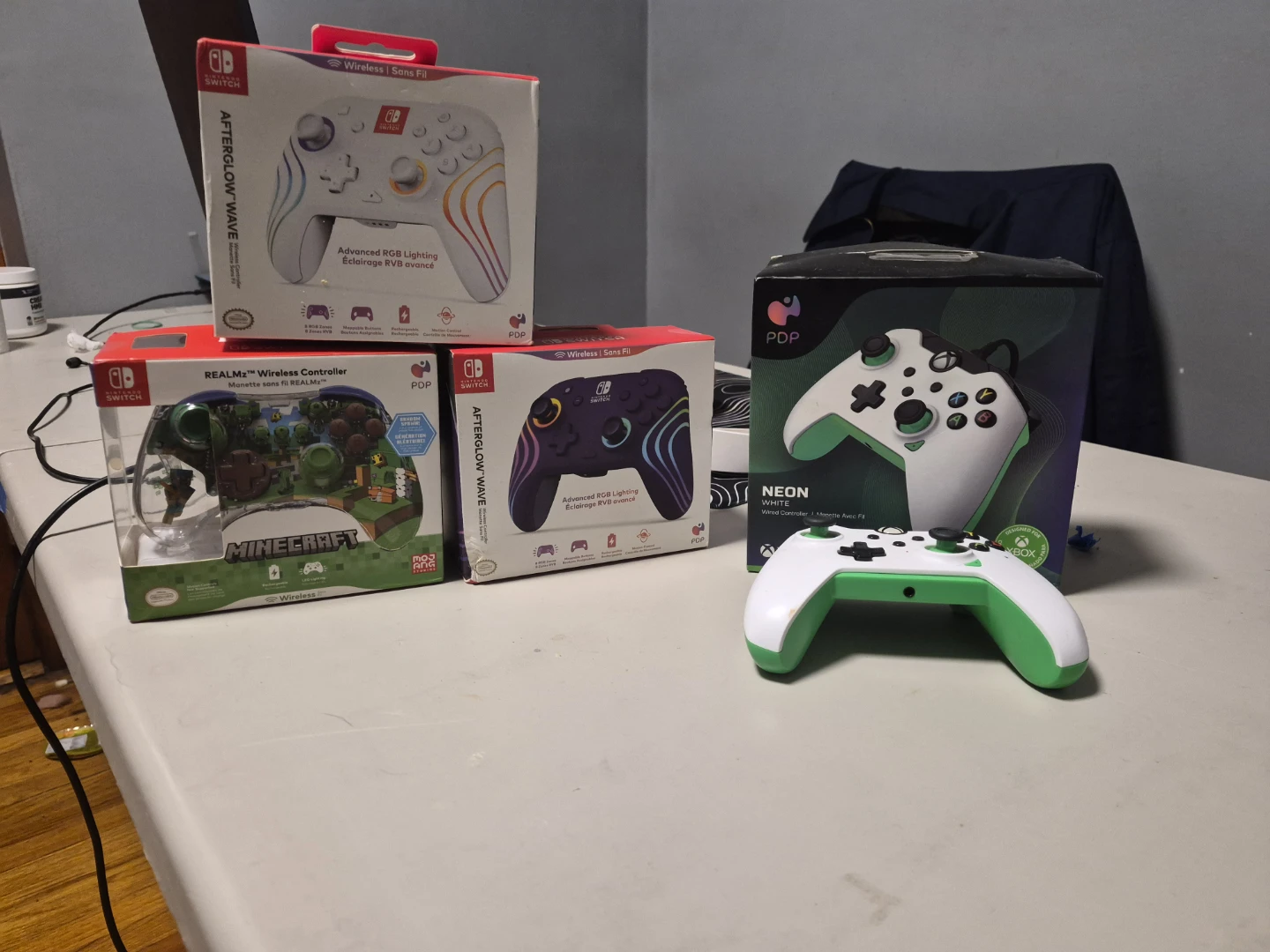 Nintendo and Xbox controller wired - photo 2