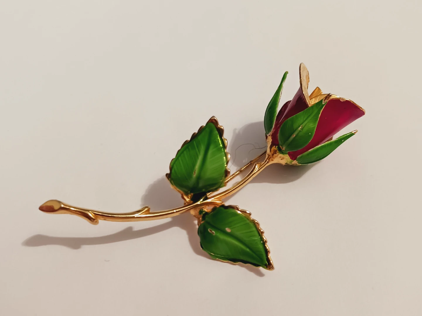 Gorgeous Green & Red Enameled Rose Brooch - photo 5