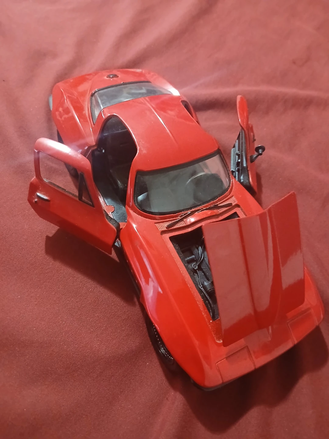 Red Corvette Stingray Model Car - photo 5