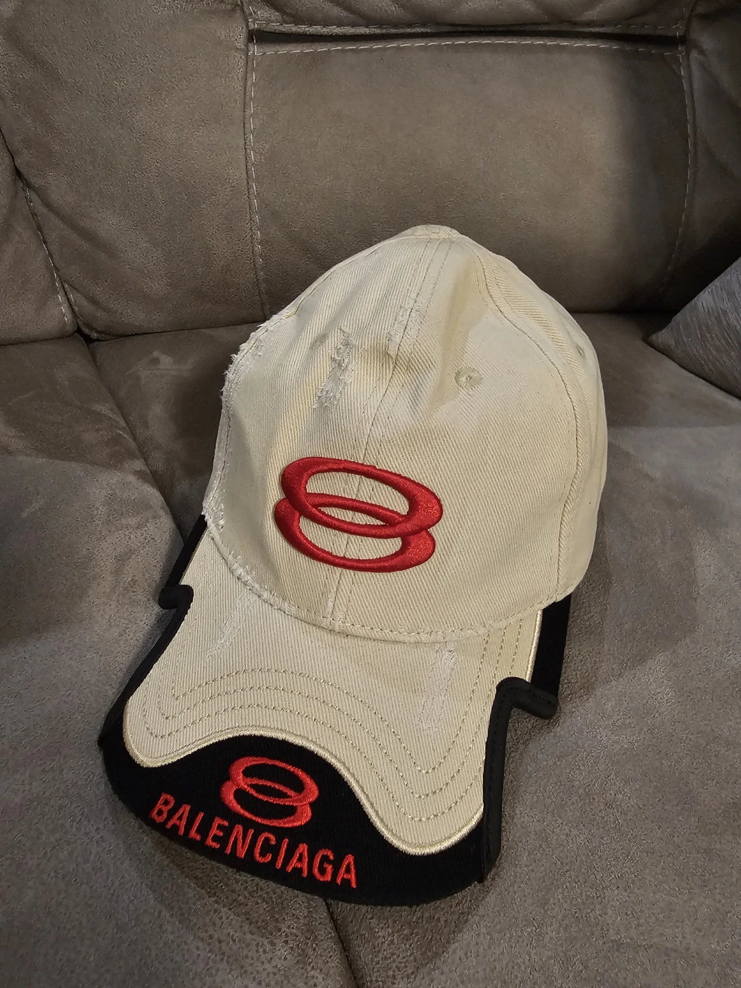 Balenciaga cap hat