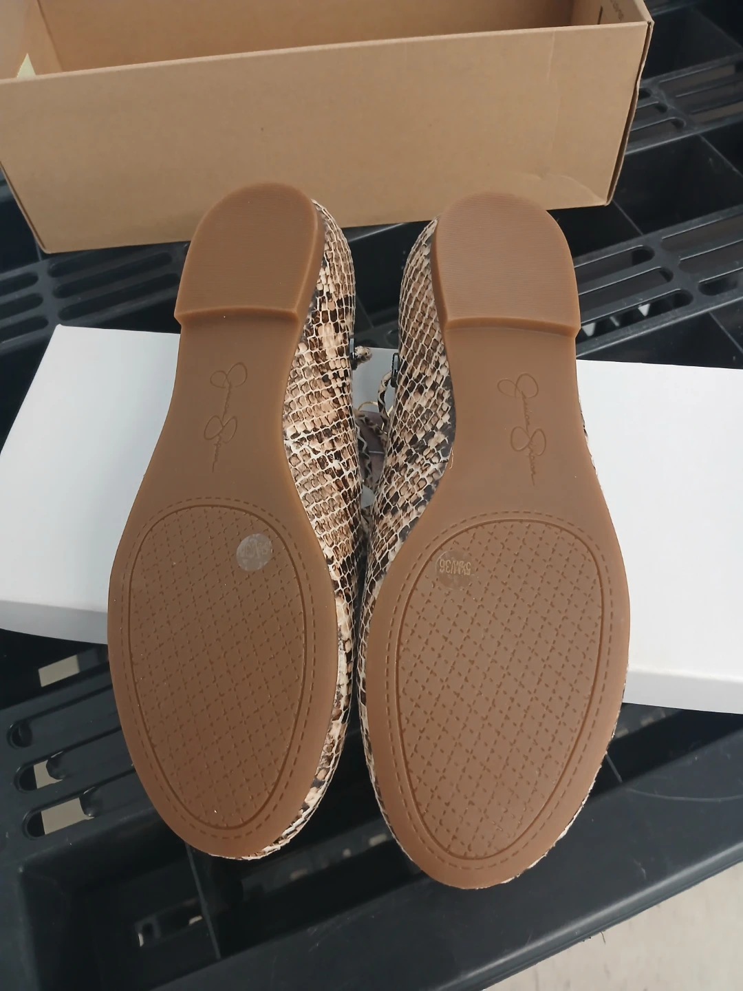 Jessica Simpson Bingley Flats Natural Snake Print - photo 4